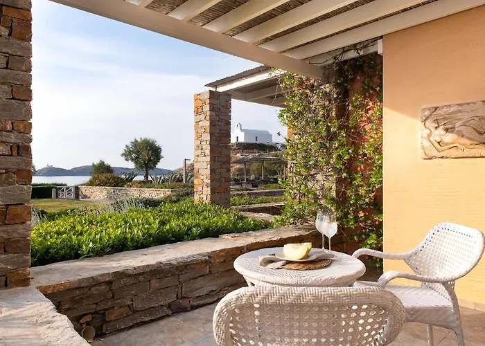 מלון Porto Kea By Sandglass 5*